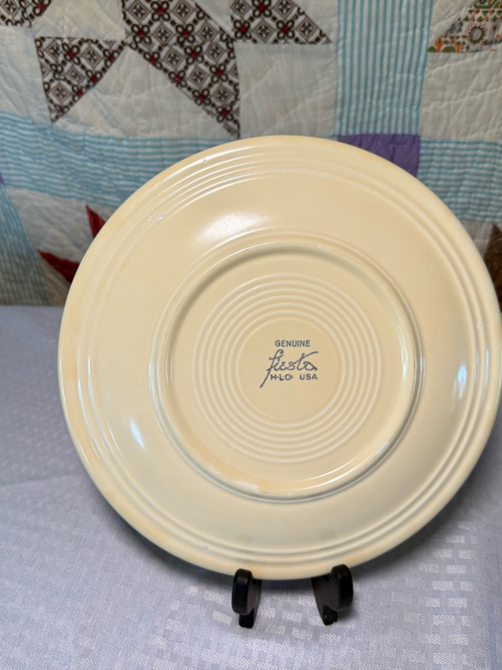 Fiestaware Vintage Ivory Dinner Plate - Picture 2 of 2